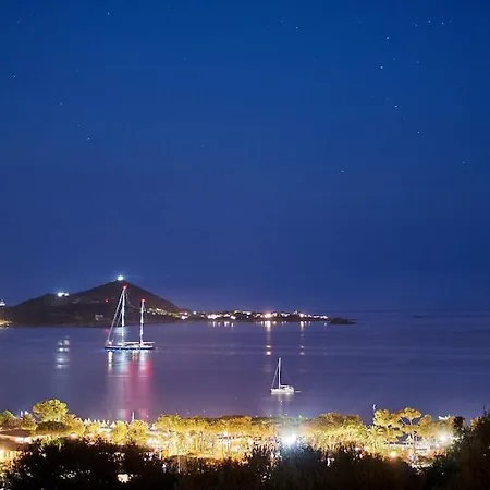 Villa Stunning Sea View W/private Pool - 5 Minutes From The Beach! *