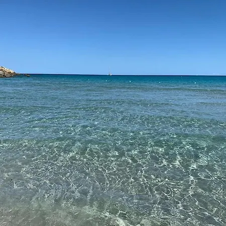 Stunning Sea View W/private Pool - 5 Minutes From The Beach!