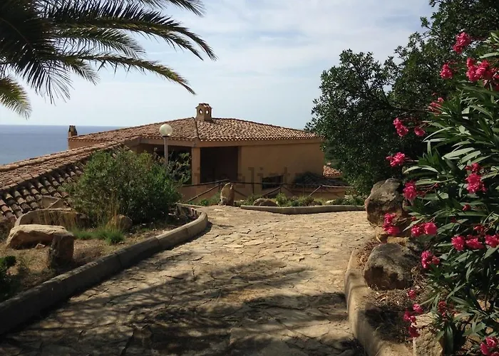 Stunning Sea View W/private Pool - 5 Minutes From The Beach! Villasimius